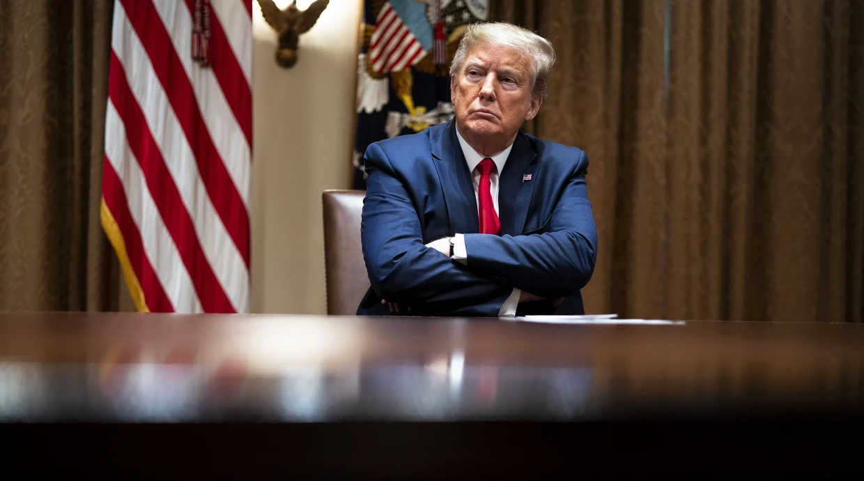 think-donald-trump-arms-crossed-ew-622p Donald Trump