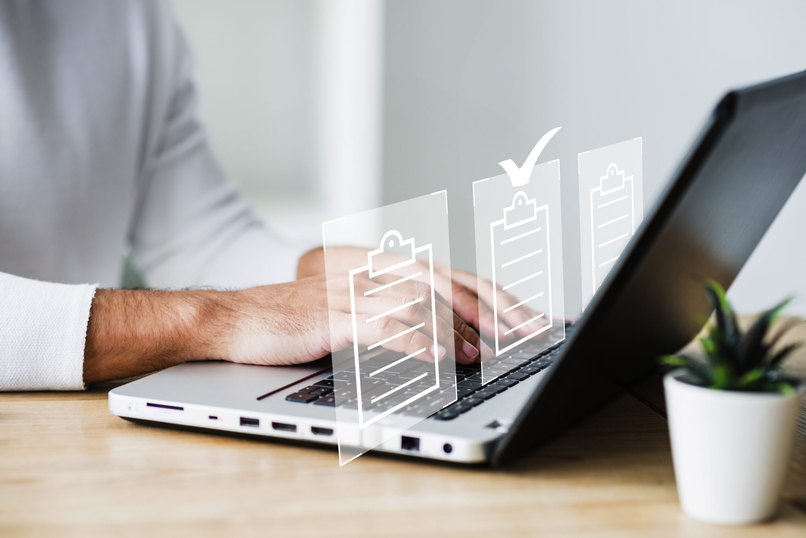Amazon Seller Central dashboard for managing FBA shipment inventory