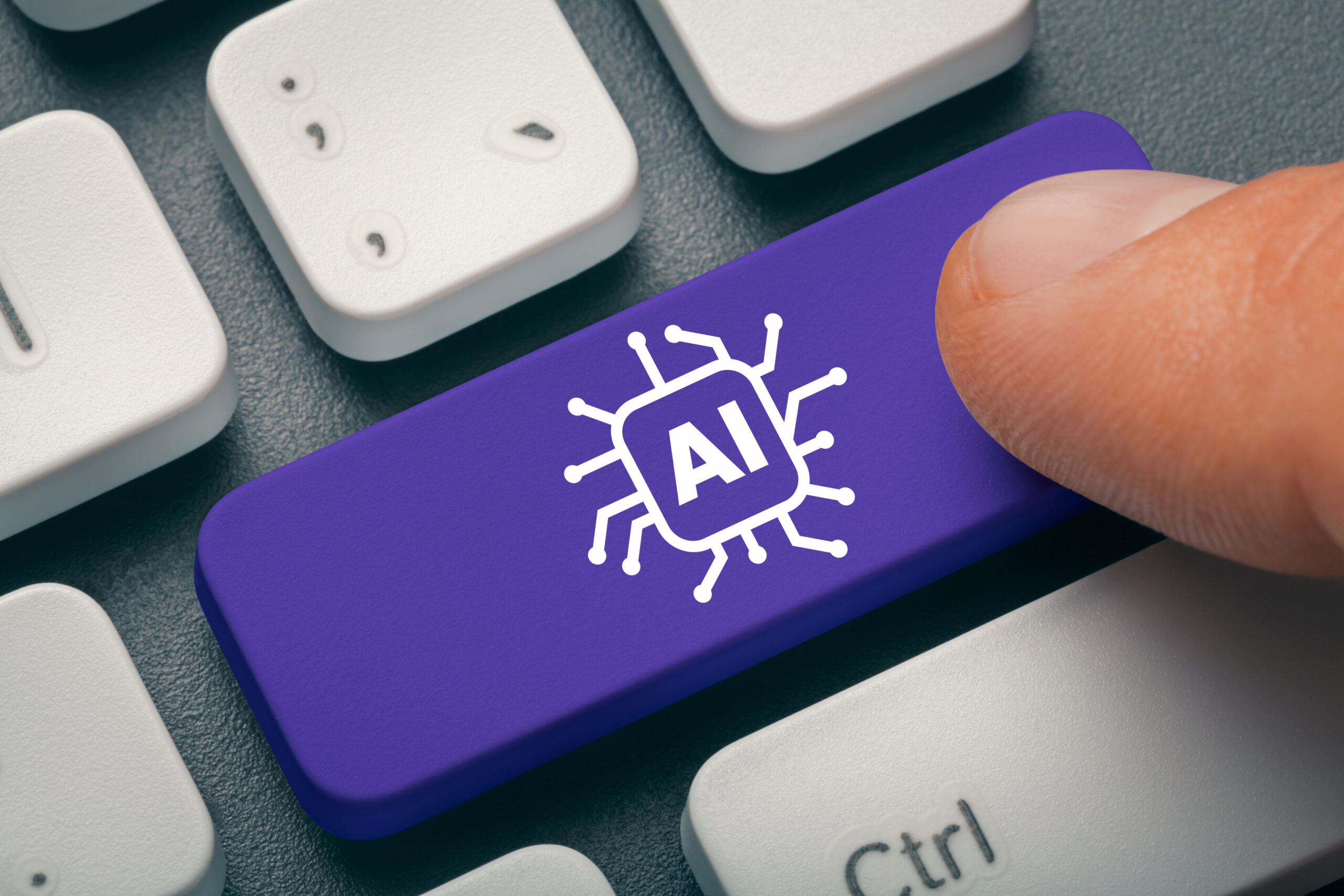 Claude AI writing a complete Amazon listing with title, bullet points, description, and backend search terms. One-prompt listing built with SmartScout keyword data
