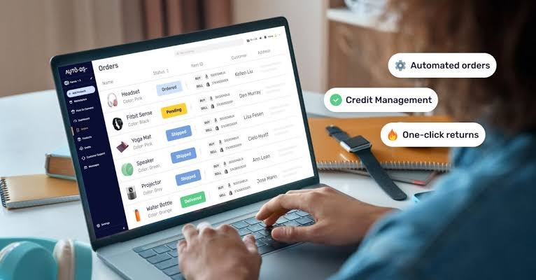 A dropshipping dashboard showing automated order fulfillment from supplier to customer. Shopify apps for bundles, currency conversion and reviews boost store sales.
